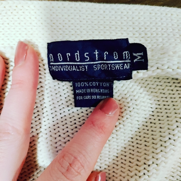 Vintage Nordstrom White Cotton Cardigan - Picture 2 of 7